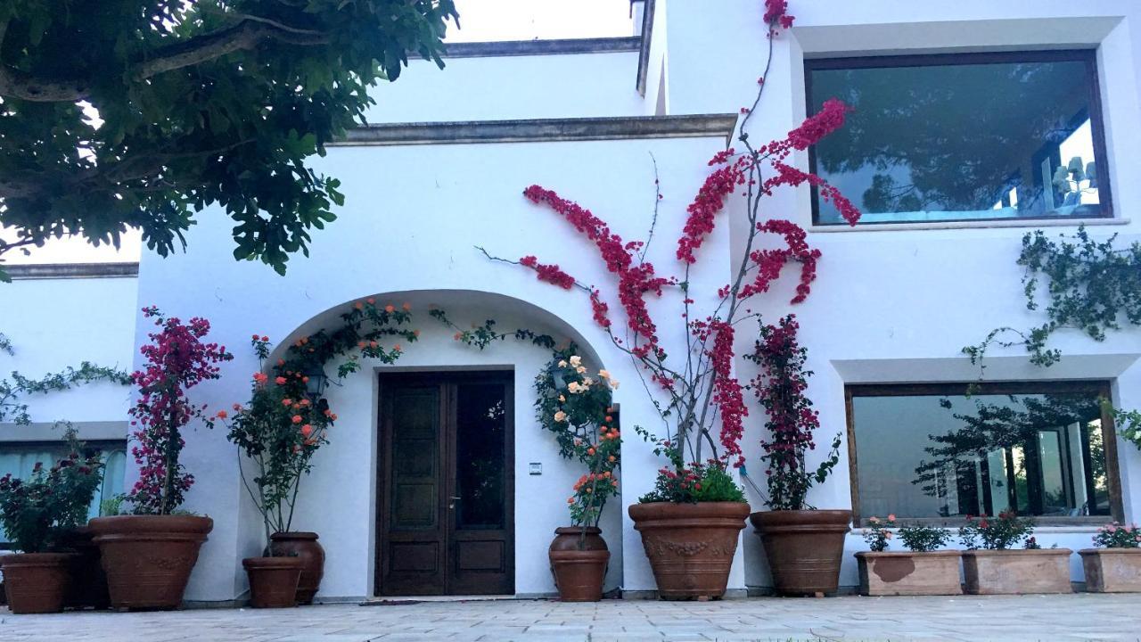 Tenuta Donnanna Agriturismo&Glamping Galatone Exterior photo